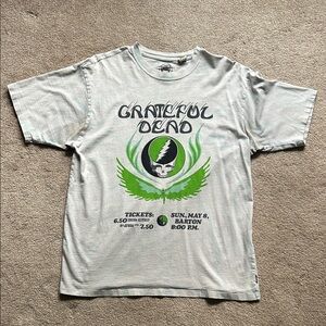 Men’s Levi’s Grateful Dead tee